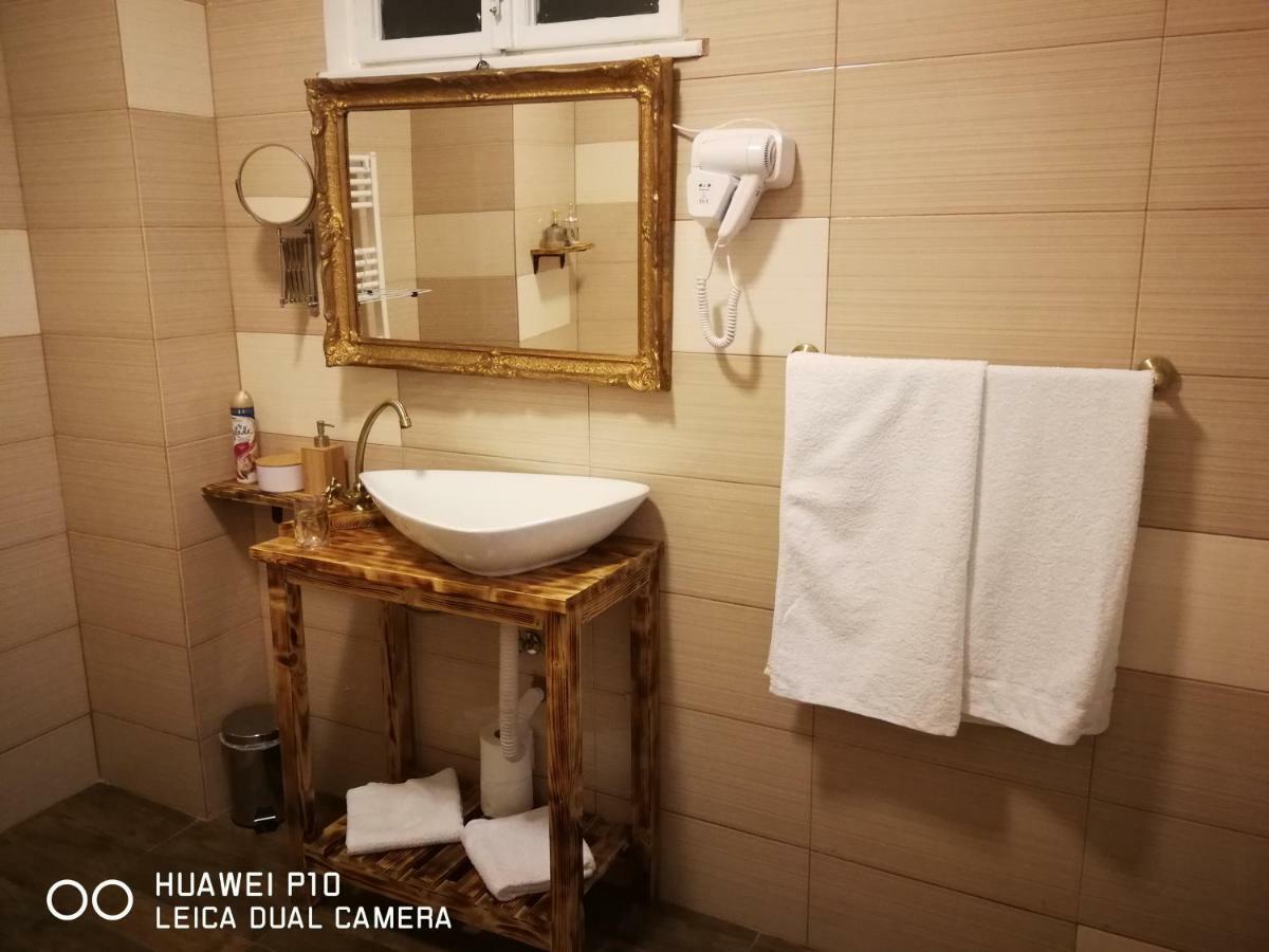 Apartament Hunter Apartment Клуж-Напока Екстериор снимка