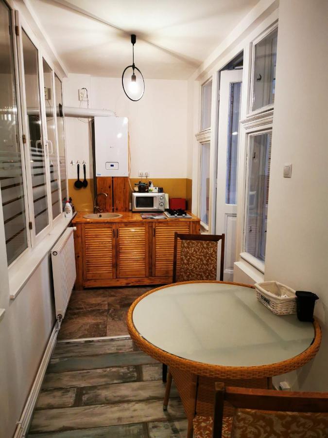 Apartament Hunter Apartment Клуж-Напока Екстериор снимка